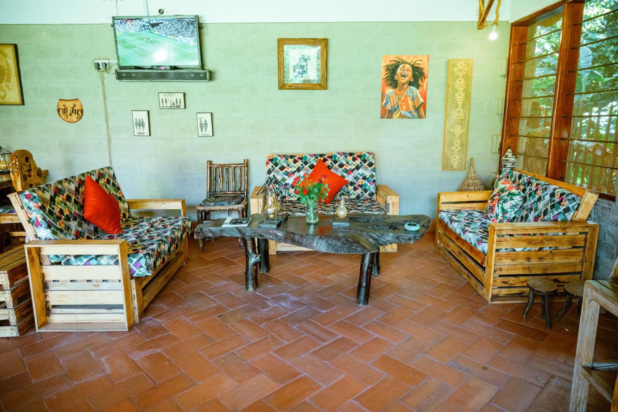 Kisubi Forest Cottages Entebbe Luaran gambar